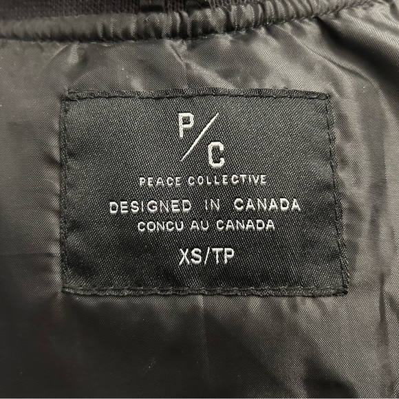 BNWT Peace Collective HOME IS TORONTO Bomber Jacket, size XS - Picture 5 of 6